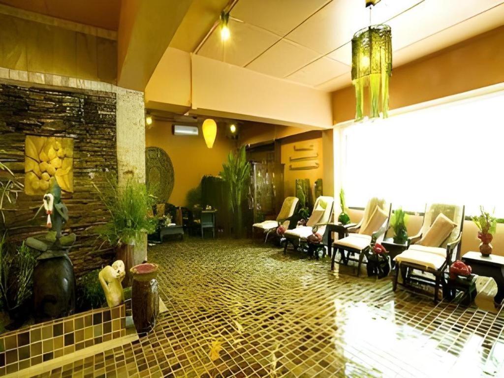 Royal Hills Golf Resort & Spa Nakhon Nayok Bagian luar foto